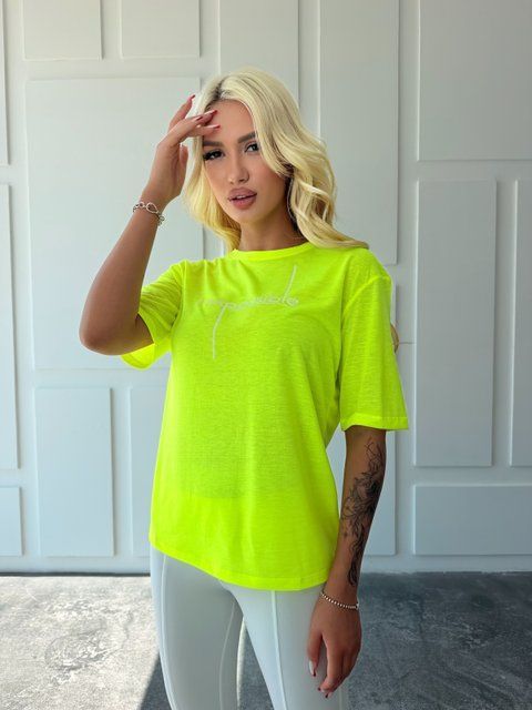 Футболка Artists Proof kris yellow t-shirt фото